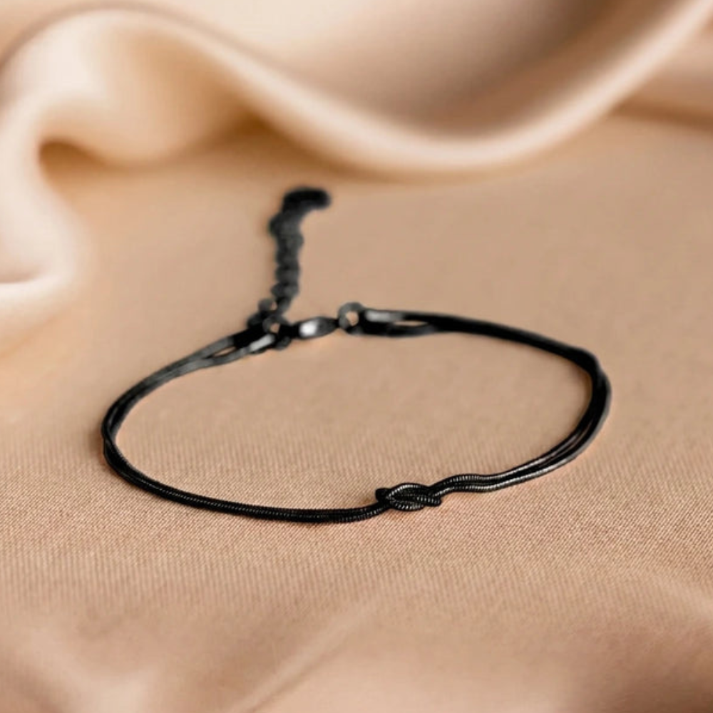 Forever Knot Bracelet – Meaningful Gift for Couples, Best Friends & Family